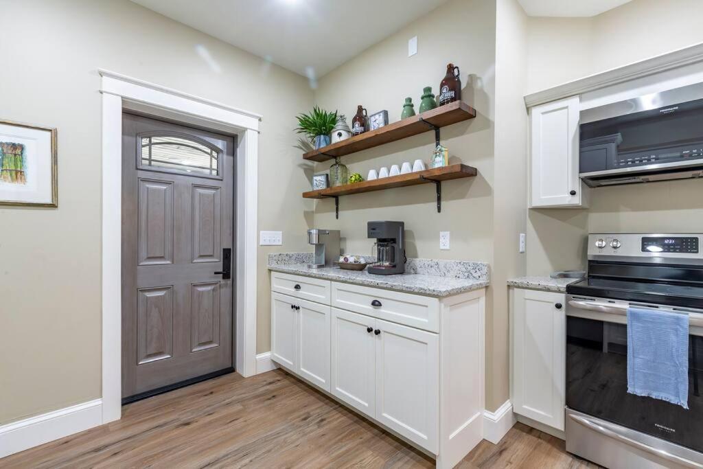 The Queen Place - Updated-Private Backyard Gordonville المظهر الخارجي الصورة